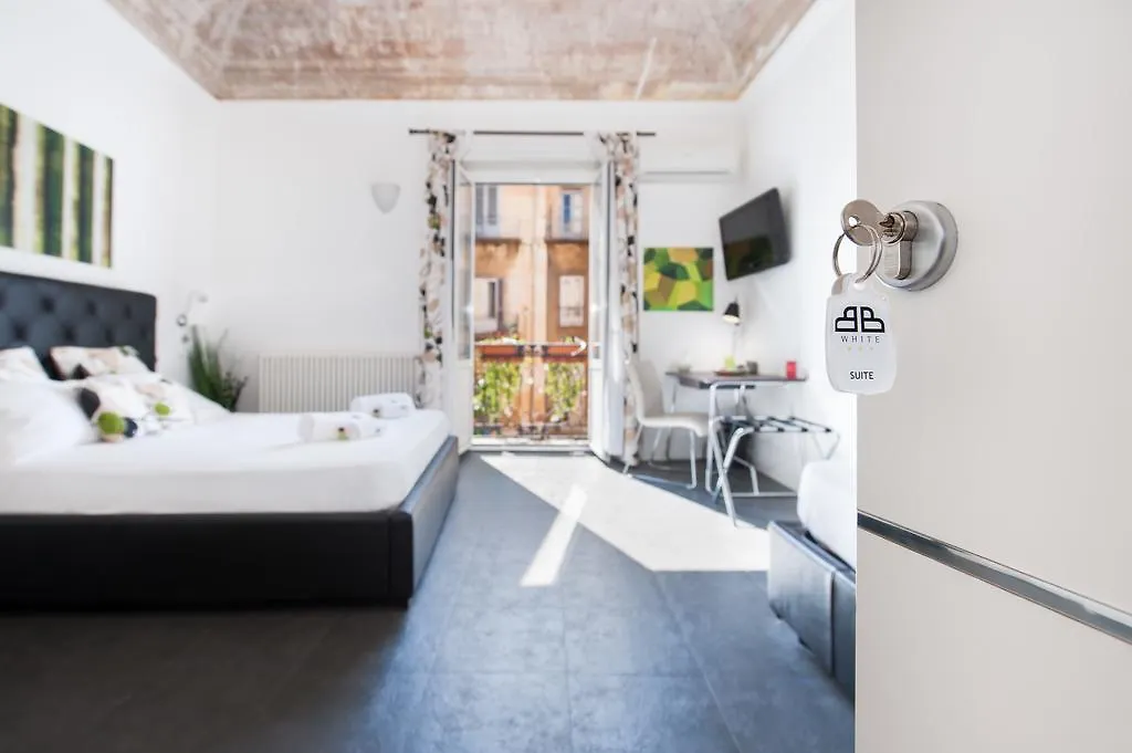 White Bed & Breakfast Palermo Italy