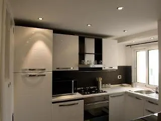 ***  White Bed & Breakfast Palermo Italy