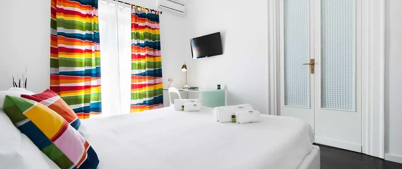 ***  White Bed & Breakfast Palermo Italy