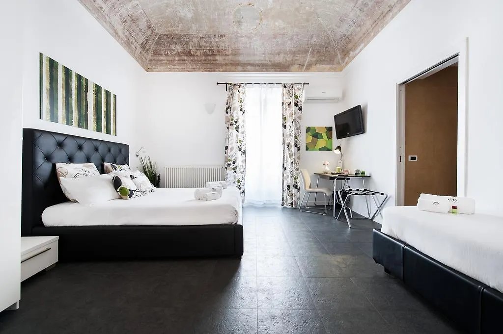 White Bed & Breakfast Palermo Italy